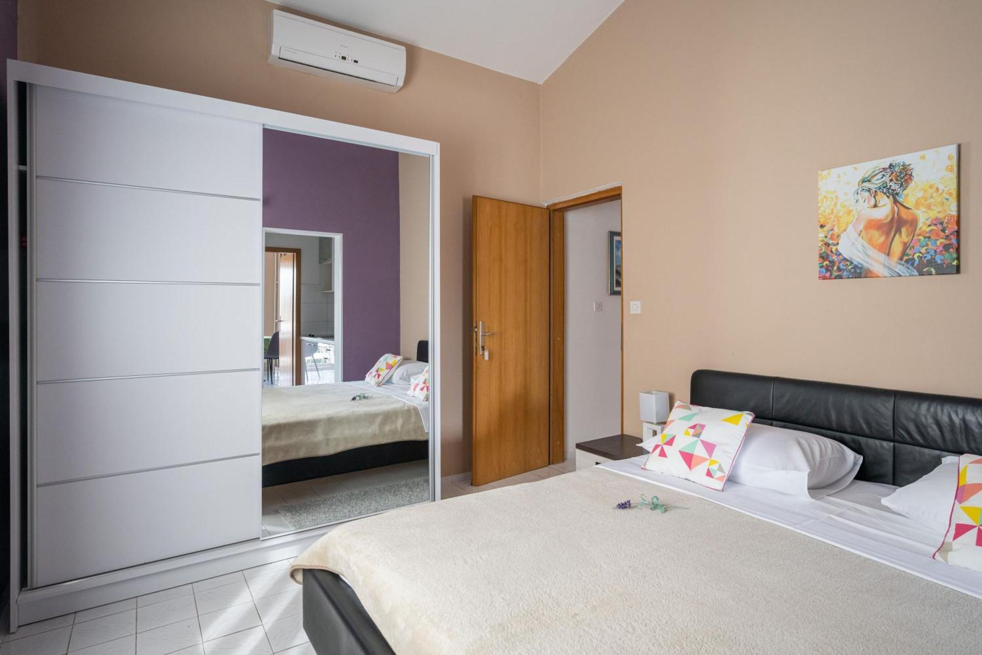 Laidback Apartments Оребич Номер фото